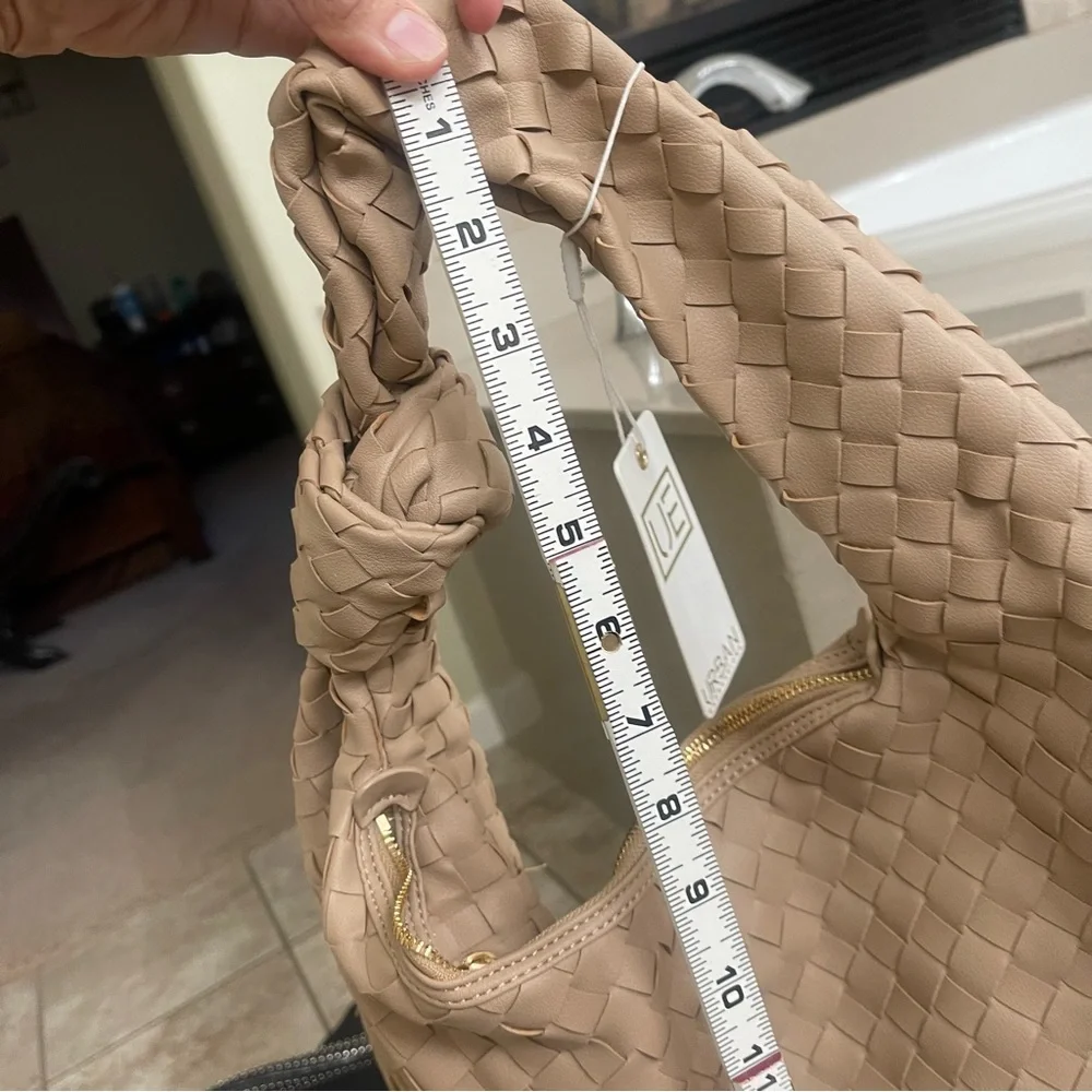 Urban Expressions Ivory faux-Leather Bag NWT shoulder Tote NWT Hobo‎ Festival